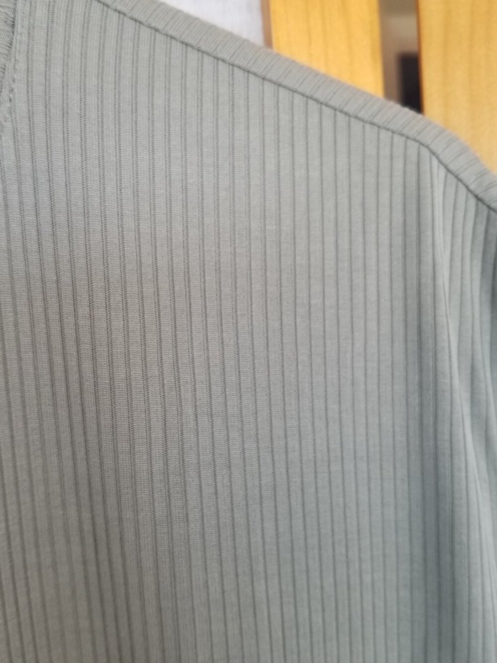 Lisa Rinna Collection Sage Green Ribbed Top Size XL Modal - Picture 2 of 6